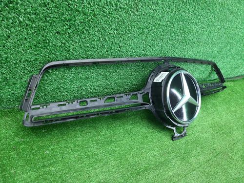 Решетка радиатора Mercedes GLE V167 (2018-2024)