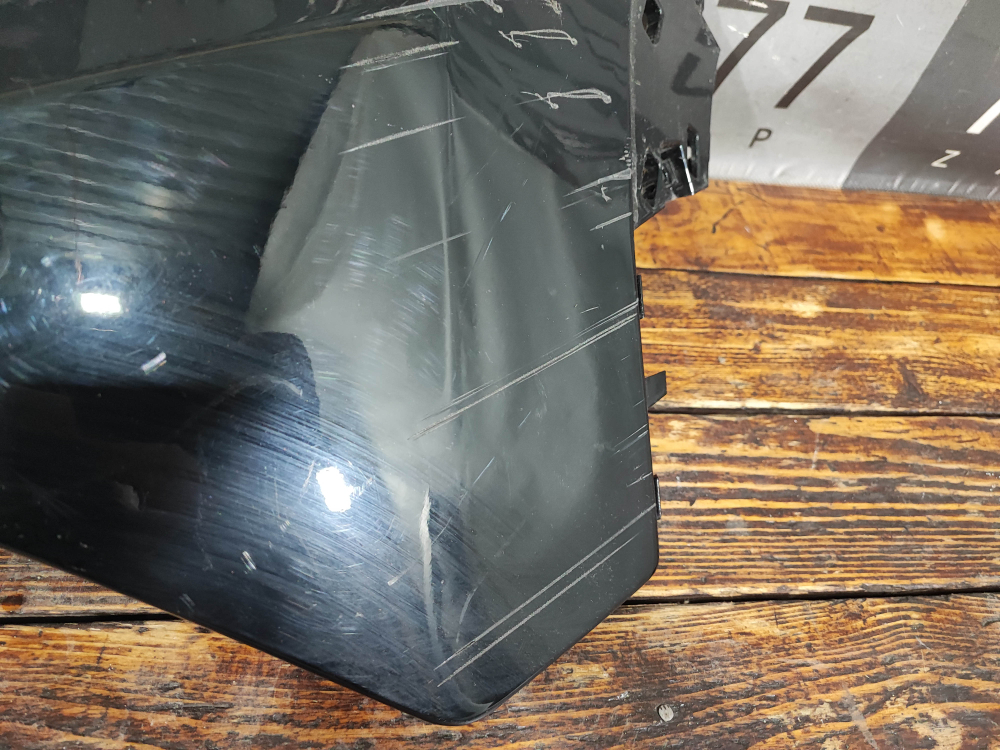 Бампер задний правая часть Москвич 3 22-нв Б/У Оригинал 2804102U3480