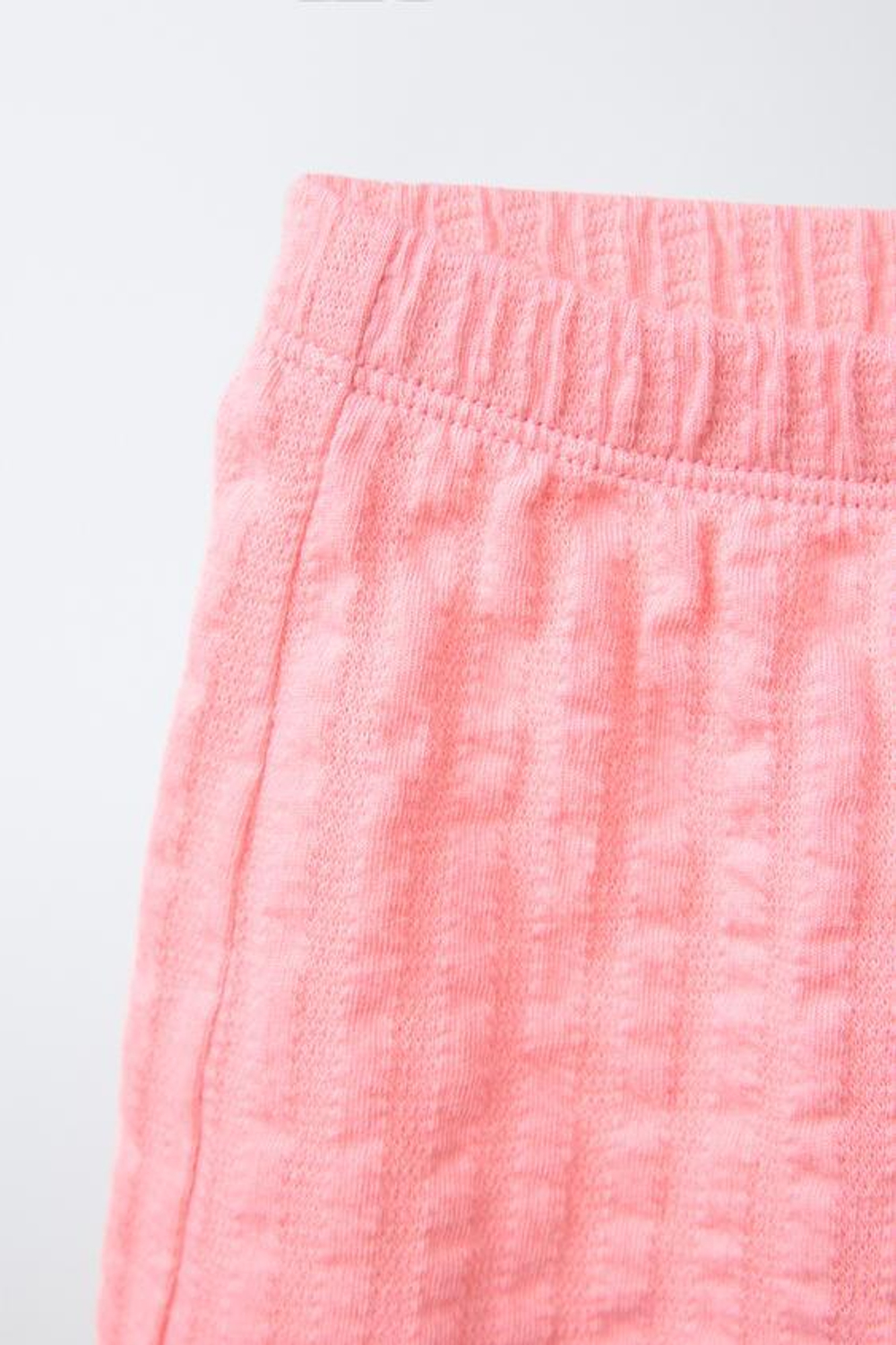 ZARA ШОРТЫ ИЗ РЕЛЬЕФНОЙ ТКАНИ, РОЗОВАТЫЙ