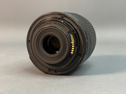 Canon 1100D Kit 18-55mm 3.5-5.6 IS II 17.000 кадров