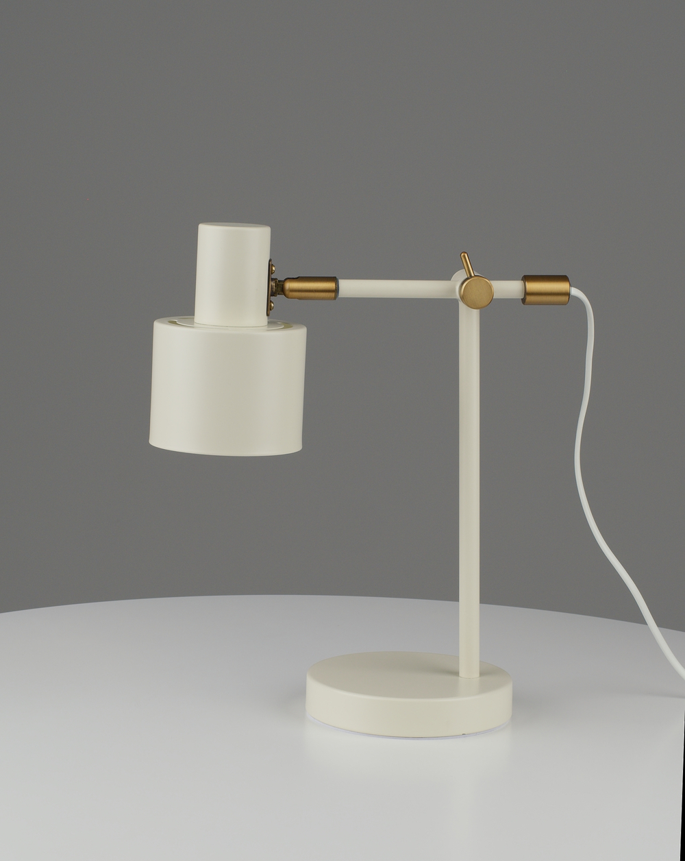 Лампа настольная Moderli V11264-1T Artis