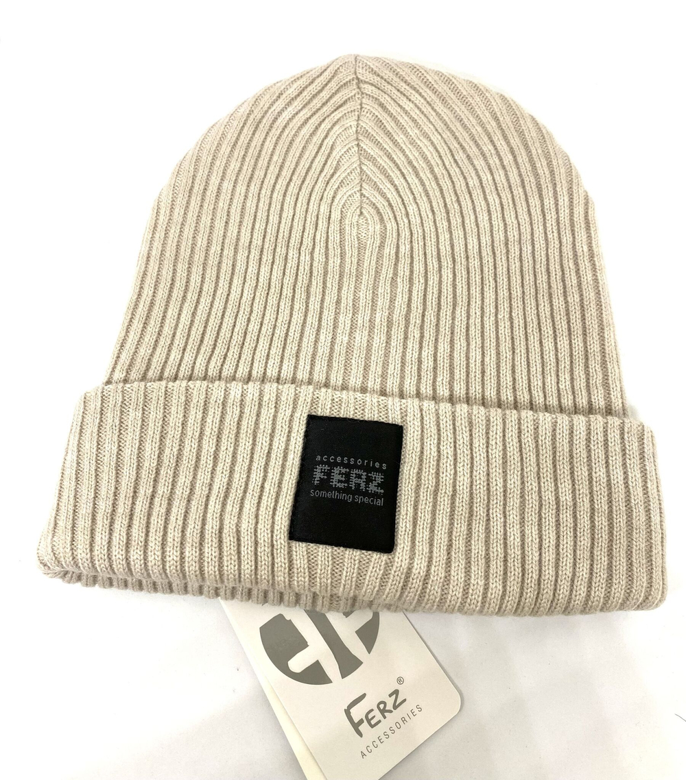 Шапка Ferz Канада