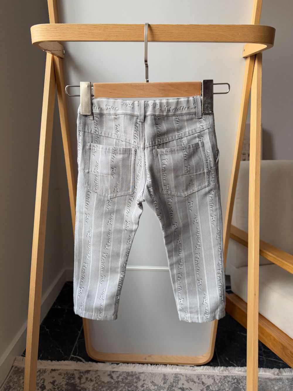 Джинсовый костюм Christian Dior, 98