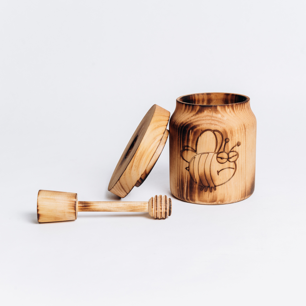 Деревянный бочонок (контейнер) для мёда с крышкой и ложечкой (дризл) из древесины кедра. KD4