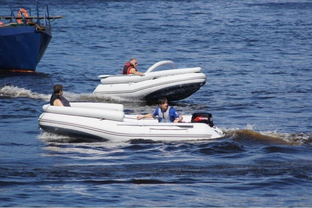 Надувная ПВХ-лодка BADGER Air Line 420, Серый