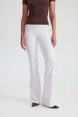 Брюки белые с баской