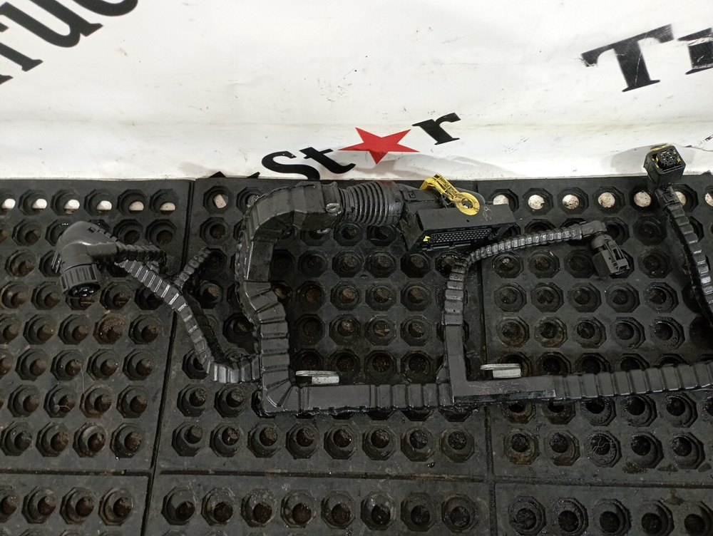 Проводка форсунок двигателя MX13 2018г.