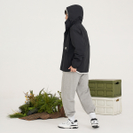 Куртки New Balance, AMJ31304-BK