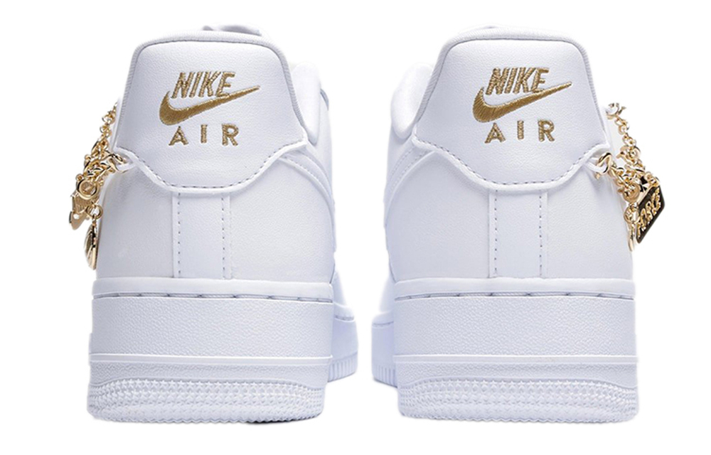 Кроссовки Nike Air Force 1 Lx "Lucky Charms" (Женская размерная сетка)