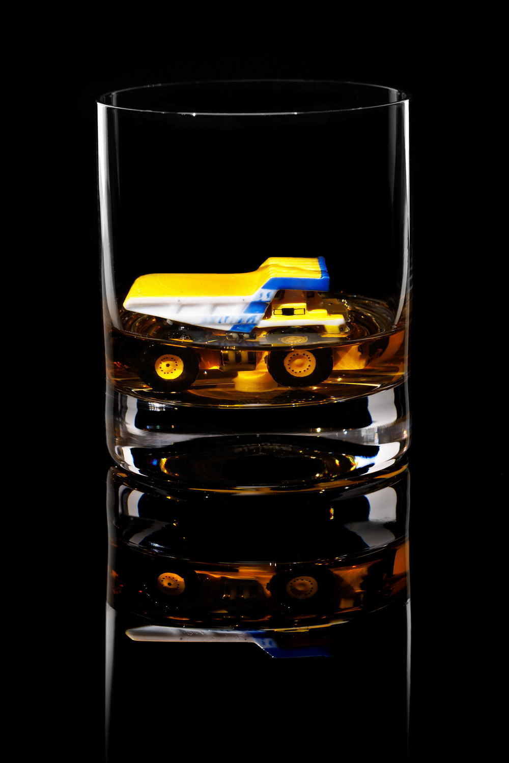 Бокал для виски. БЕЛАЗ.