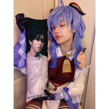 Мини дакимакура Хан Джисон Стрей Кидс арт. M1260, 60х20 см