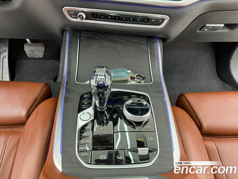 BMW X7 (G07) xDrive 30d Design Pure Excellence 6-и местный (04.2020)