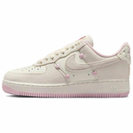 Кроссовки Nike Air Force 1 Low Valentines Day (Женская размерная сетка)