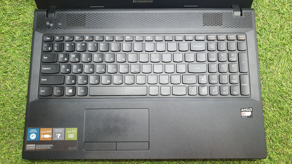 Ноутбук Lenovo AMD E1/4Gb