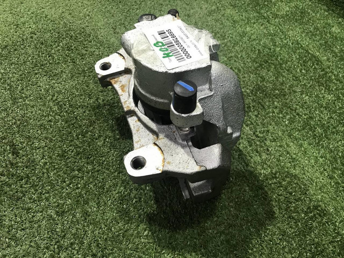 Суппорт тормозной передний левый Volvo XC60 2 (2017-н.в.)