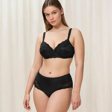 Бюстгальтер Минимайзер Triumph Ladyform Soft W X черный