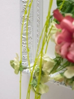 Цветочная композиция в багетной раме