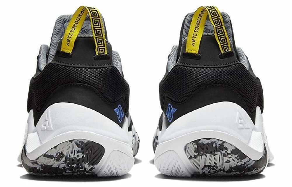 Кроссовки Nike Giannis Immortality 2