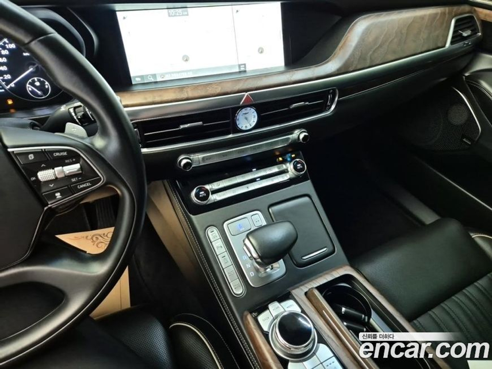 Genesis G90 3.8 AWD (12.2020)