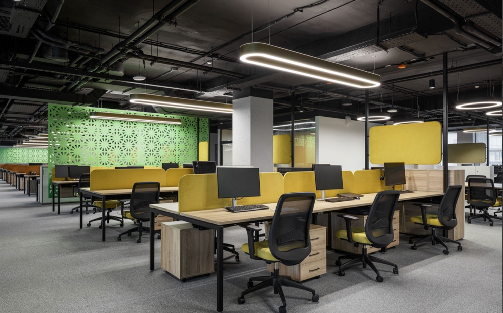 Офисное кресло КЭРОТ (мягкие колесики для твердых полов)