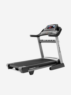 NordicTrack Commercial 2450