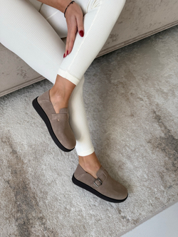 Лоферы из натуральной замши