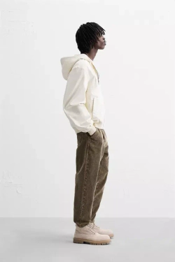 ZARA ВЕЛЬВЕТОВЫЕ БРЮКИ CARROT FIT, КОРИЧНЕВЫЙ