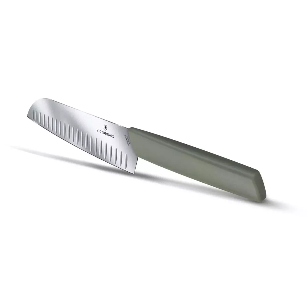 Victorinox - Нож Swiss Modern 17см Сантоку оливковый / артикул   6.9056.17K6B  / GTIN 7611160092458