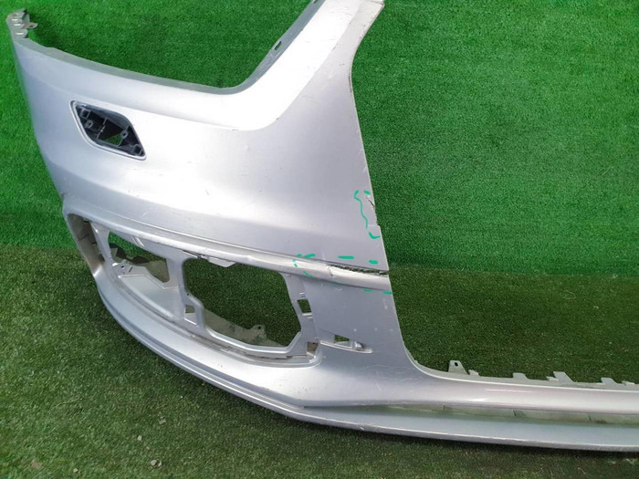 Бампер передний Audi Q3 1 8U (2011-2014) S-Line