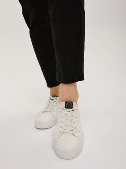 Джинсы бананы