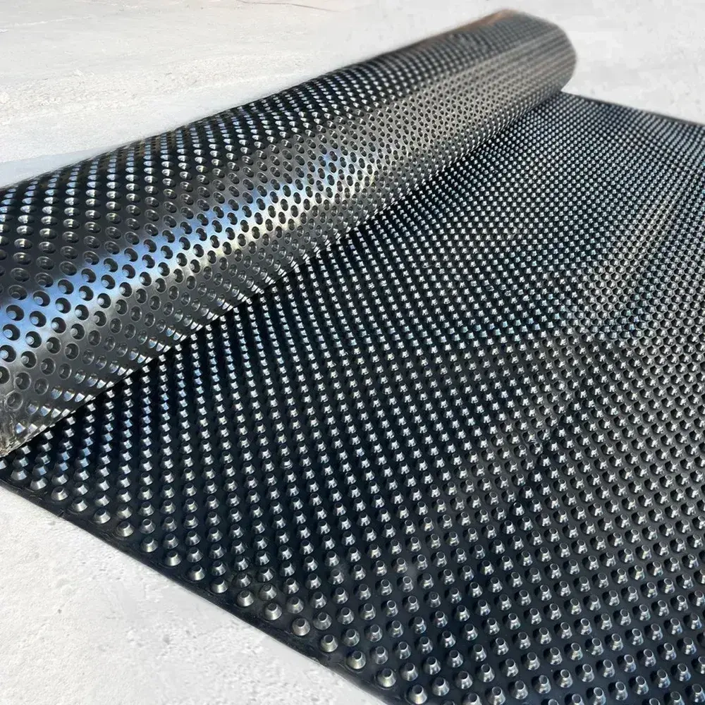 Профилированная мембрана Lite (1х20 м) шип 8 мм 450 г/м2