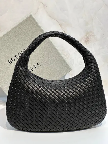 Сумка Bottega Veneta "Veneta"