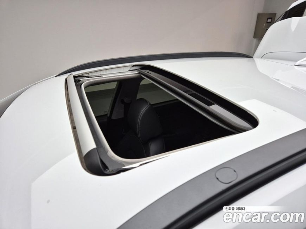 Hyundai KONA Hybrid Premium Special (10.2019)