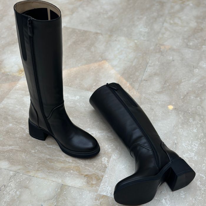 Сапоги Loriblu  6ALORE04GE402BE цвет черный 