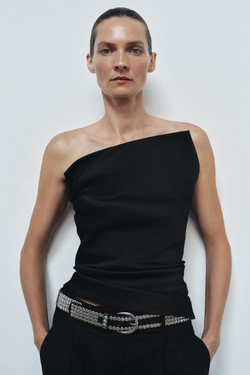 ZARA КОЖАНЫЙ РЕМЕНЬ С МНОЖЕСТВОМ ЗАКЛЕПОК, ЧЕРНЫЙ