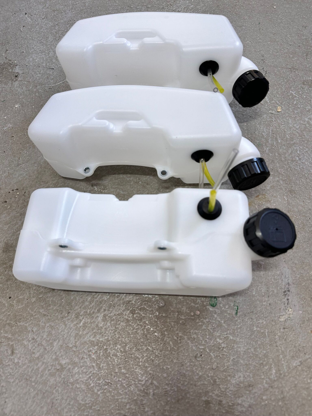 Бак прямая горловина 2 крепления бензокоса Китай 43/52cc