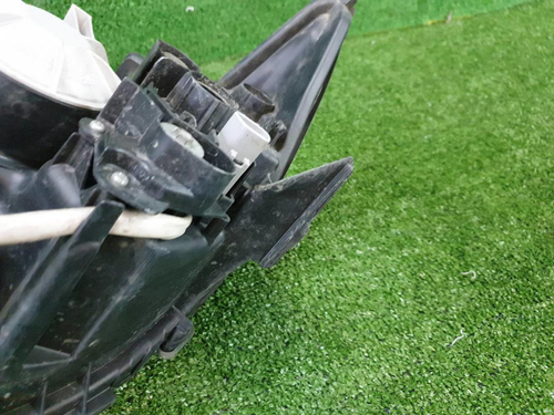 Битая Фара правая Lexus ES 6 (2012-2015) ксенон