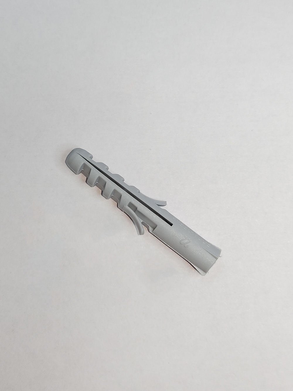 8х50 (УСЫ) дюбель распорный (250 шт.)