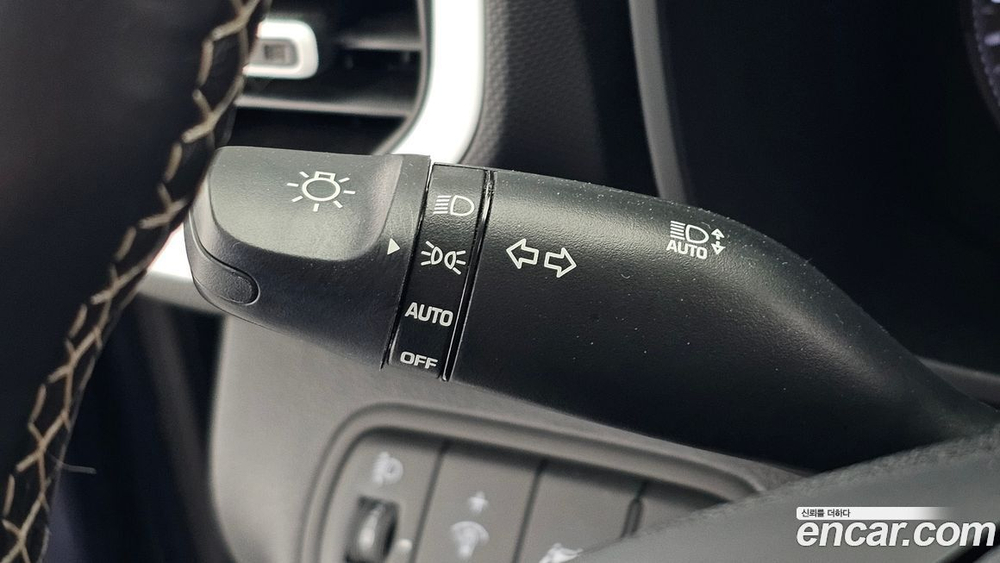Hyundai Venue 1.6 Fluxe (10.2019)