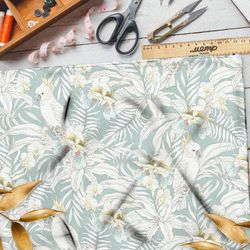 Ткань мембрана попугай в листьях белые