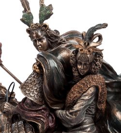 WS-429 Статуэтка «Воин и его возлюбленная»