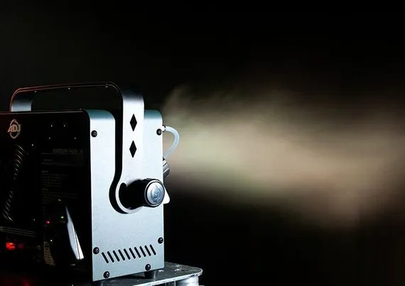 ADJ Entour Faze Jr генератор тумана (хейзер), 200Вт