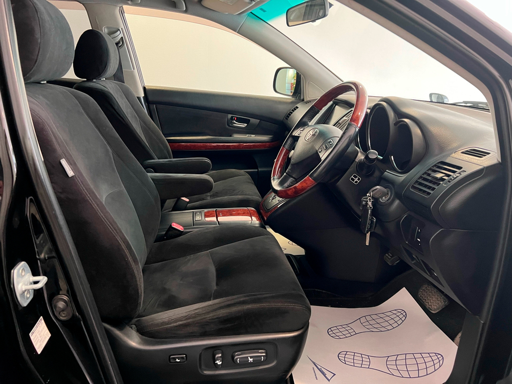 Toyota Harrier, 2012 год