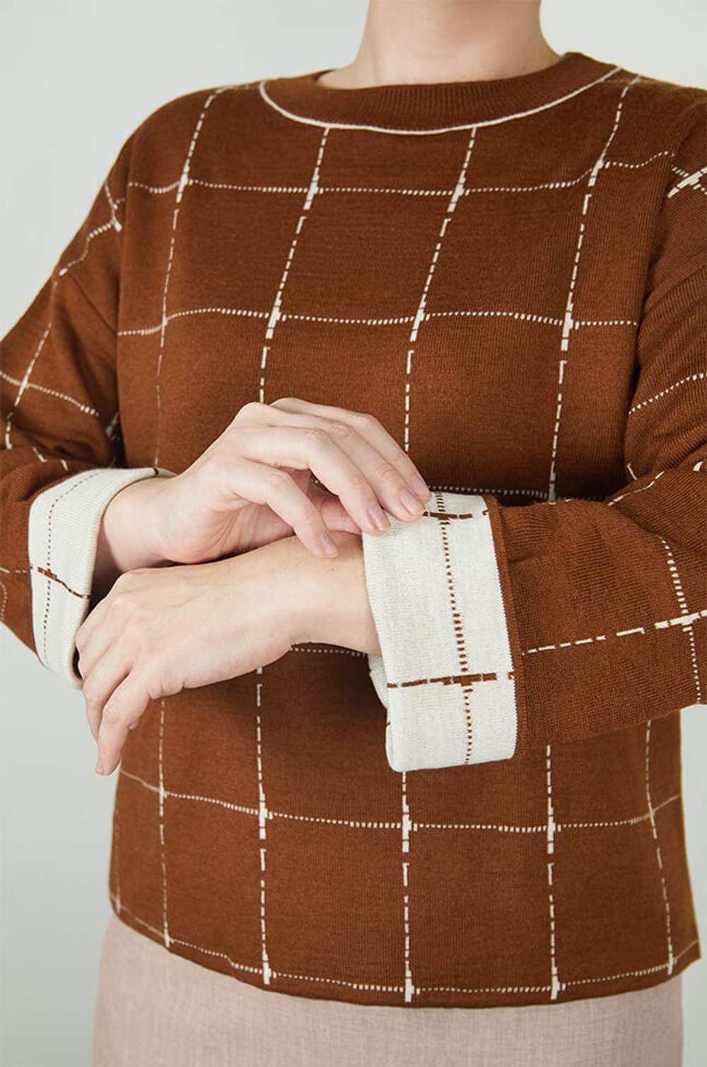 22494 Джемпер женский (коричневый клетка)
