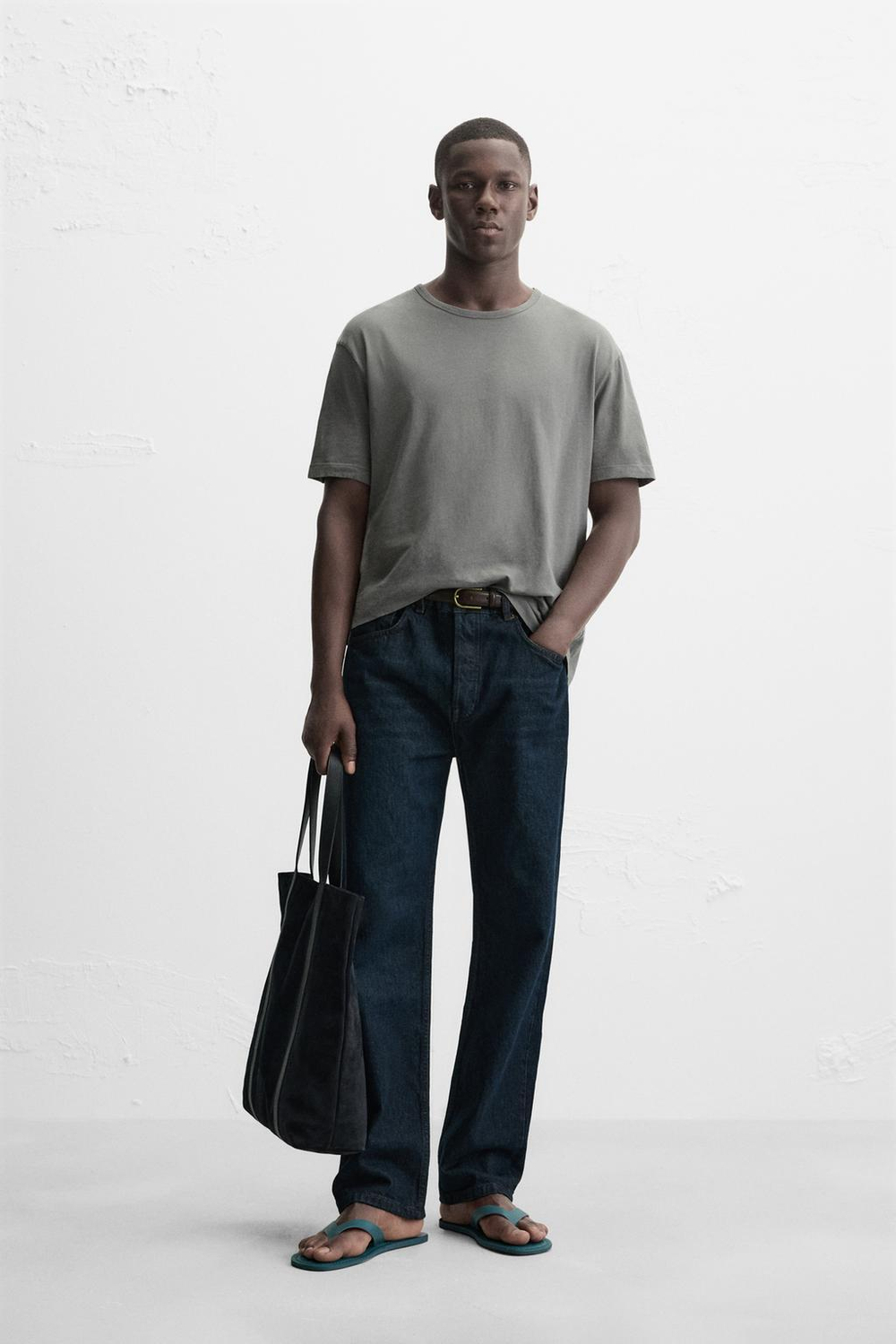 ZARA БАЗОВАЯ ФУТБОЛКА LIGHTWEIGHT, СЕРЫЙ