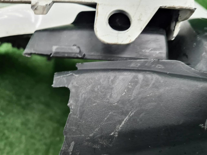 Бампер передний Peugeot 2008 (2013-2016)