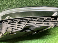 Фара правая Volvo XC60 2 (2017-2021) LED