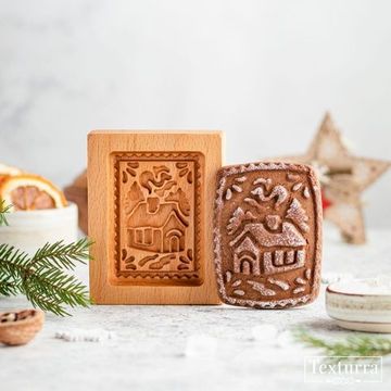 Пряничная форма. Марка зимняя избушка