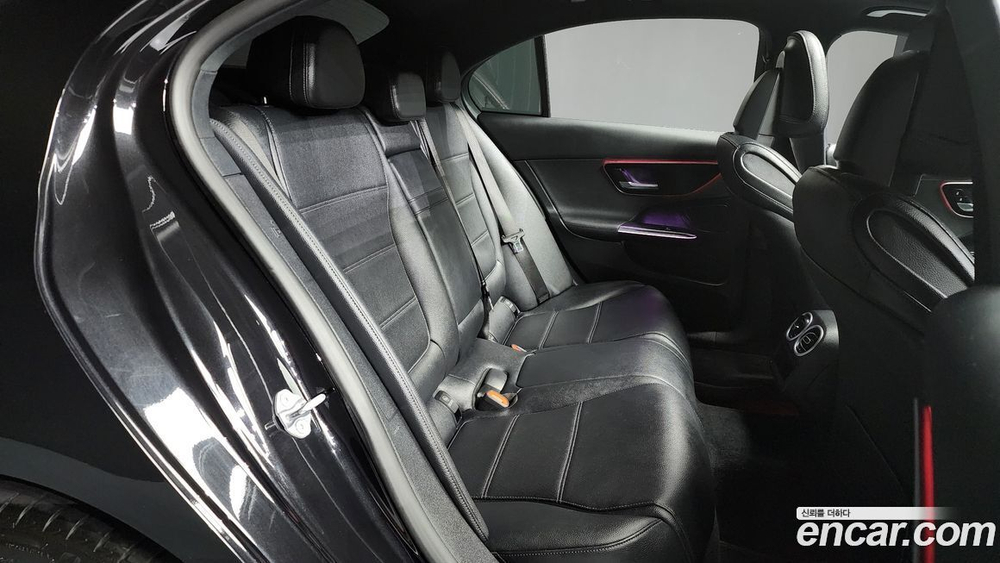Mercedes-Benz C-Class W206 C200 Avangarde (12.2022)