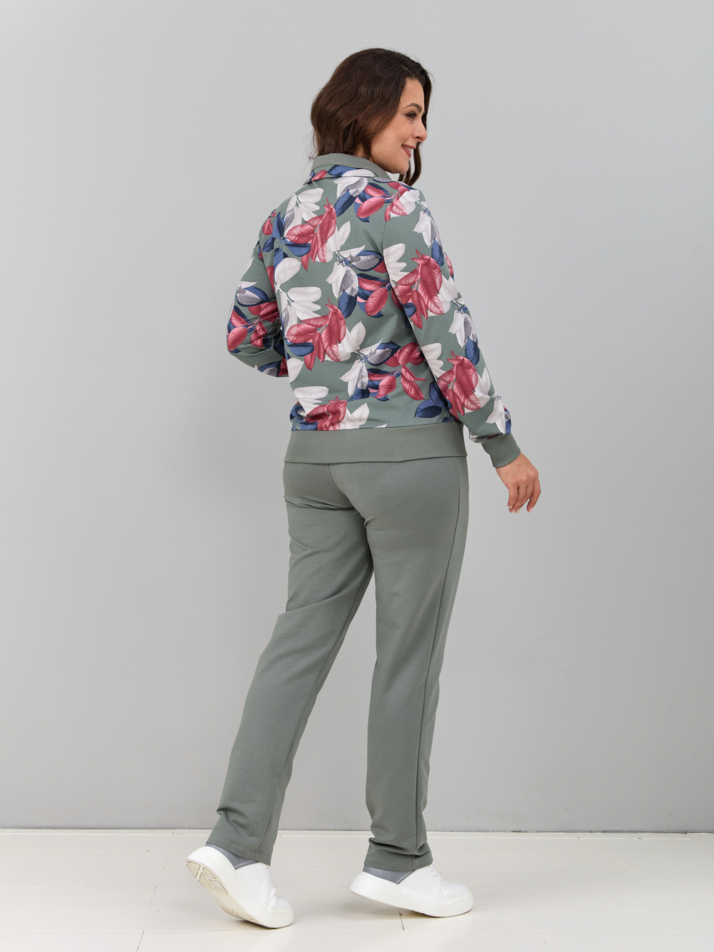 Костюм с брюками КБ-184/оливкабордо-листья